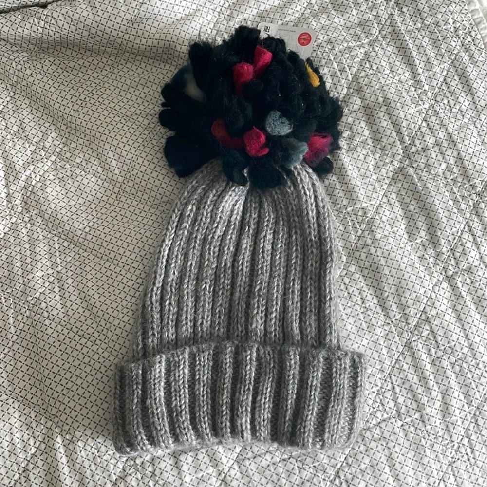 Pom Pom hat